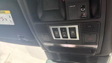 Land Rover Discovery 3.0 D250 R-Dynamic SE 5dr Auto Diesel Station Wagon